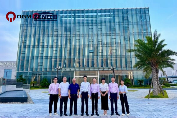 China Sand & Gravel Association-ek QGM Block Machine Taldea bisitatu zuen Ikerketa eta Orientaziorako.